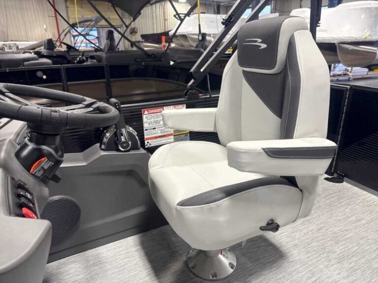 2026 Bennington 22SSB - SPS - SPECIAL PACKAGE US-ETWS7217G526 [photo 11]